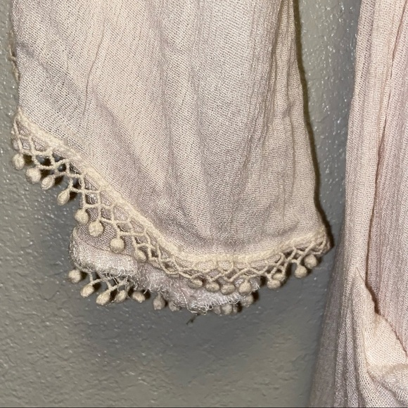 Romeo & Juliet Couture Off the Shoulder Bell Sleeve Renaissance Romper 669 - Picture 5 of 8